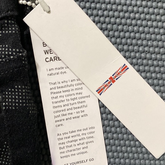 NWT Hudson Jeans Size 24 Skinny Leg Cut Mid Rise Waist Black Camo Print Denim - Picture 2 of 7